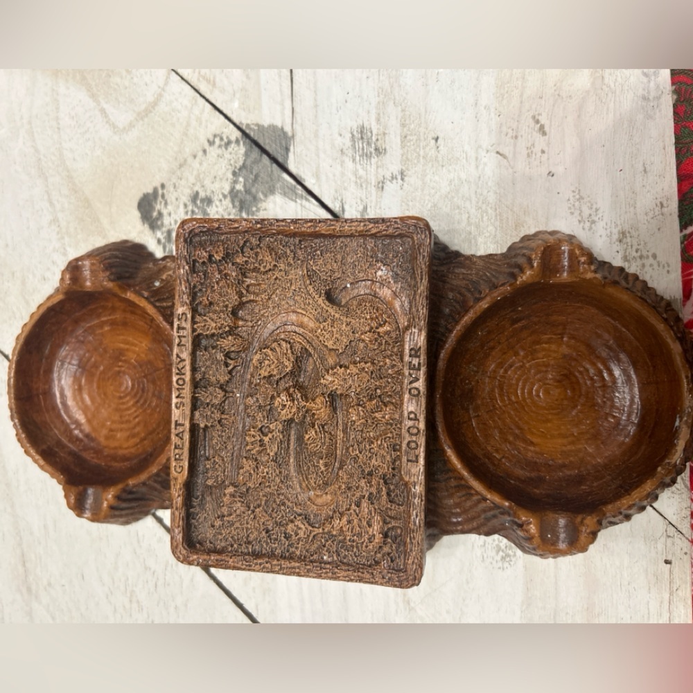 Vintage Great Smoky Mountains Loop Over Souvenir Tray – Rustic Log Style